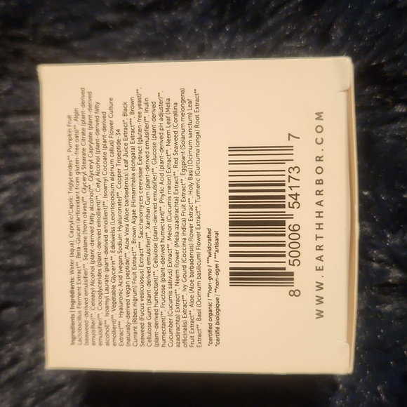 Earth Harbor Azure Regenerative Neck Cream - Picture 2 of 4